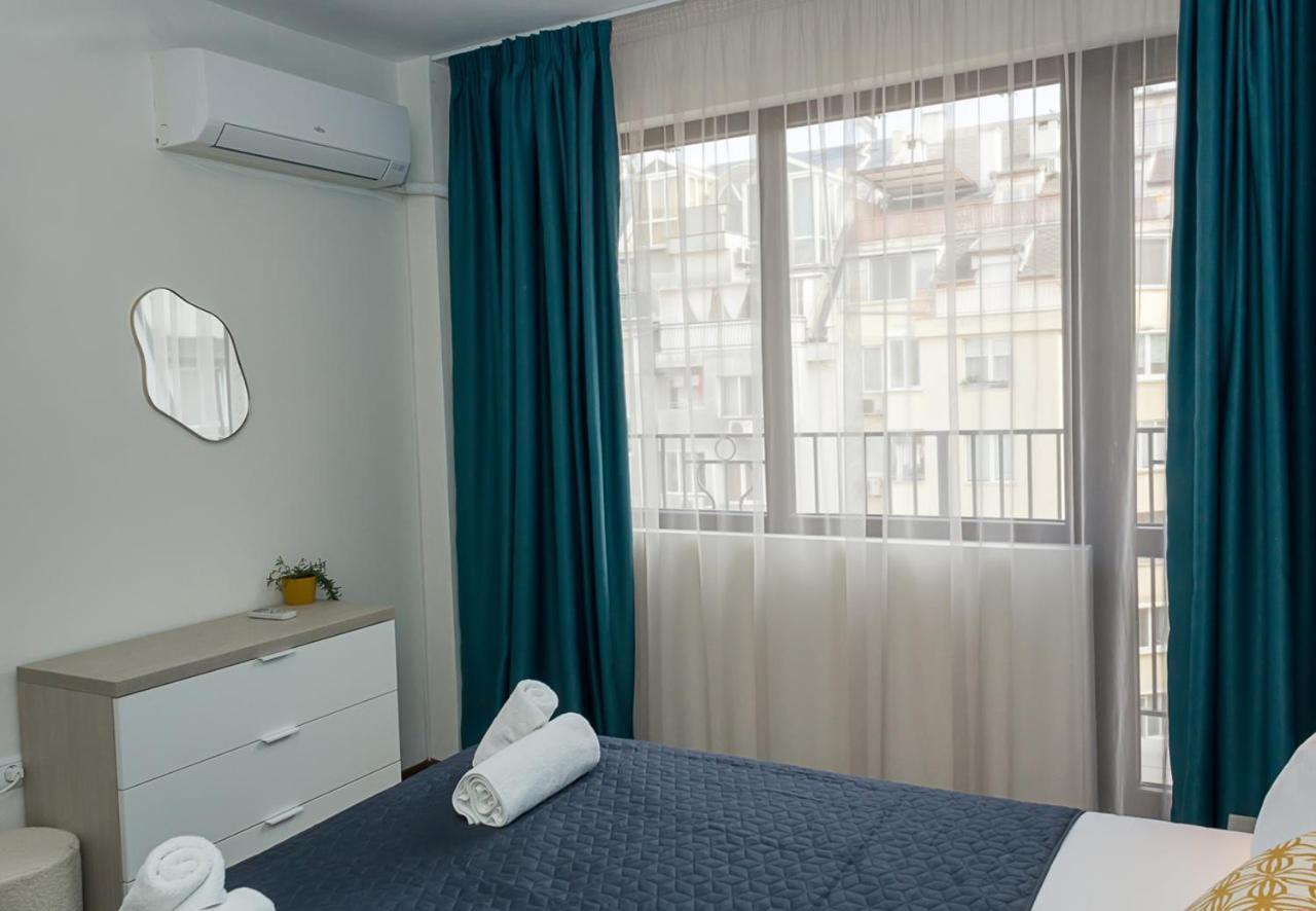 Blue Wave Varna- 2Bd Flat With Parking By Flat Mаnager المظهر الخارجي الصورة